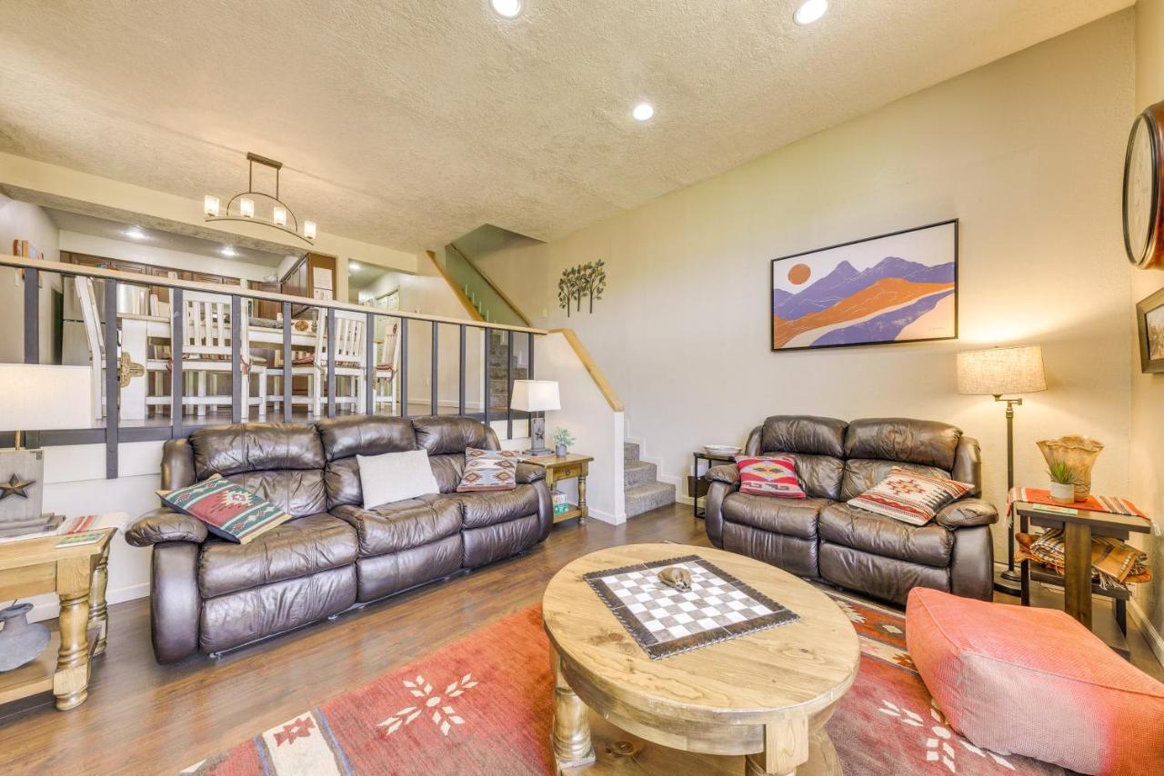 Ruidoso Golf Condo - Patio, Fire Pit And Mtn View! Kültér fotó