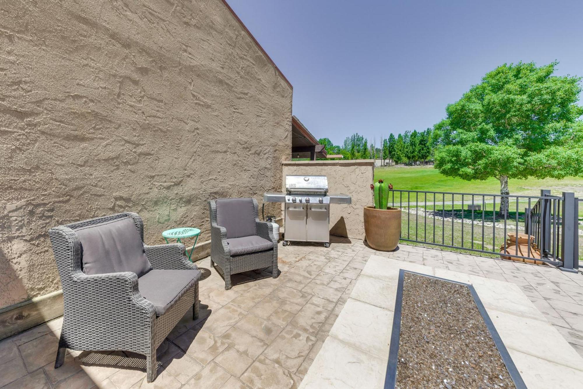 Ruidoso Golf Condo - Patio, Fire Pit And Mtn View! Kültér fotó